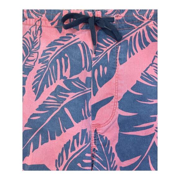 NWT Aero Stretch Jogger 9" Short, Hawaiian, Boardshorts, Berry/Navy, size Large - Picture 2 of 9